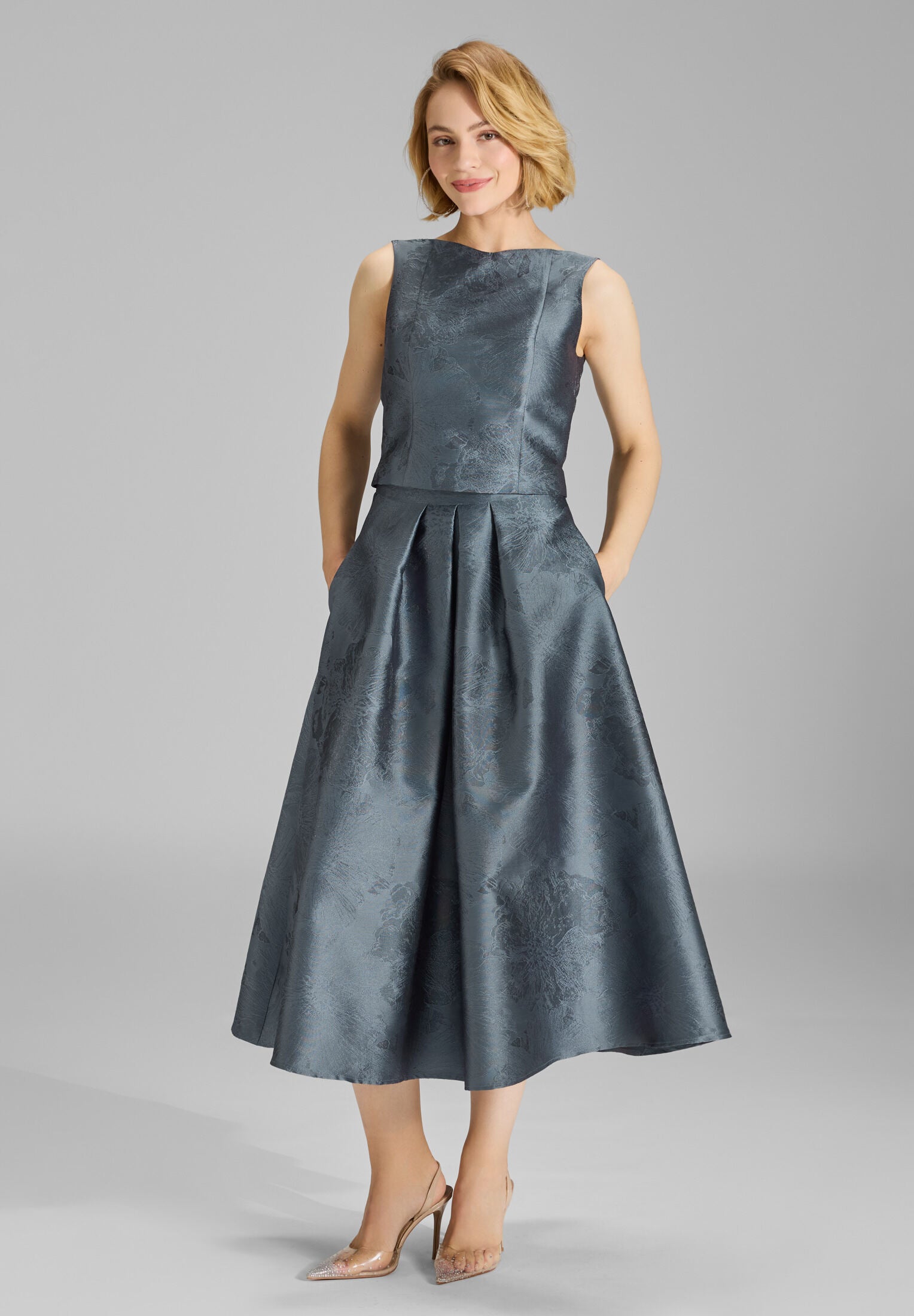 Floraler Jacquard Rock mit Falten in Midi Länge ice blue