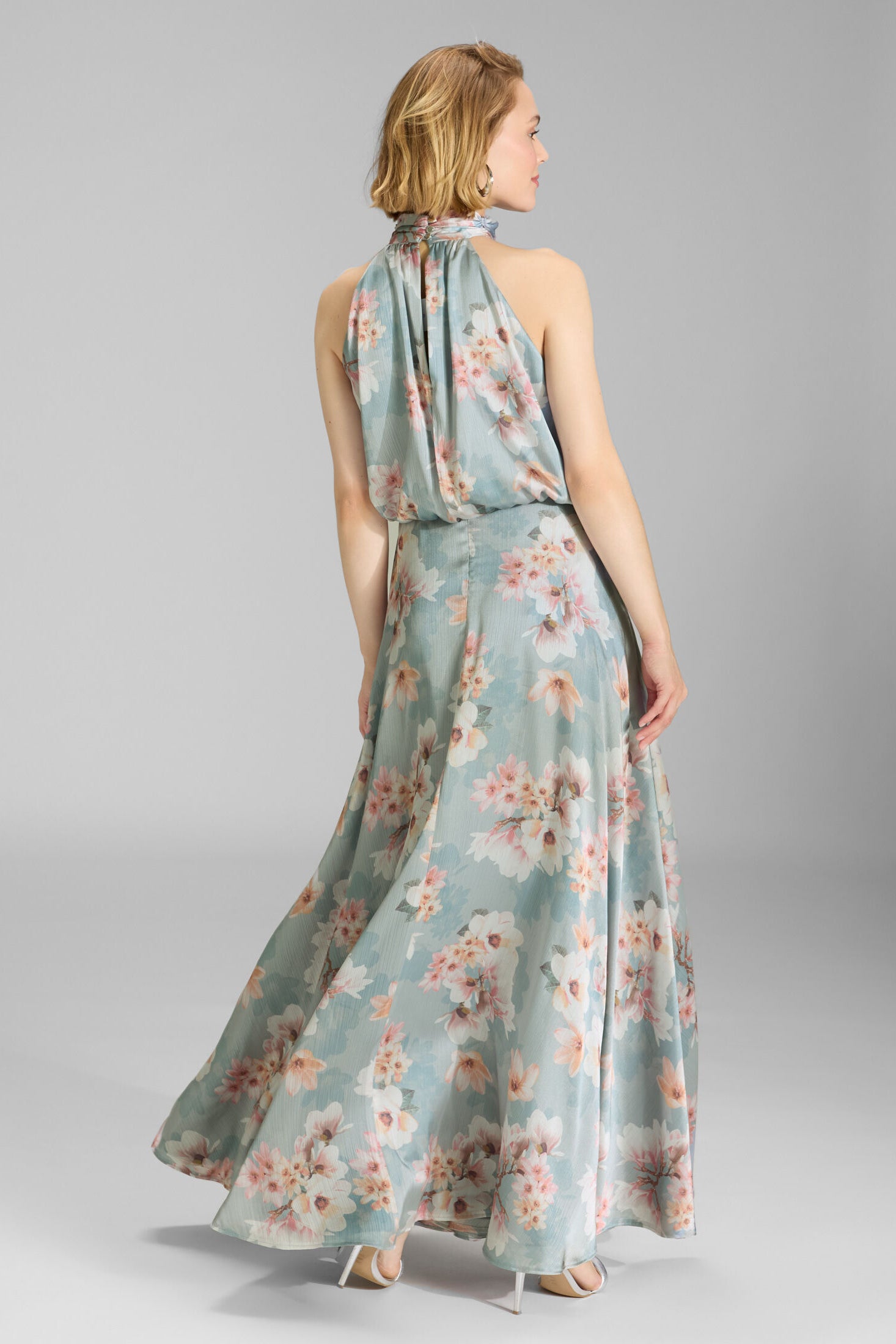 Abendkleid mit blusigem Top aus floral bedrucktem Crinkle Satin