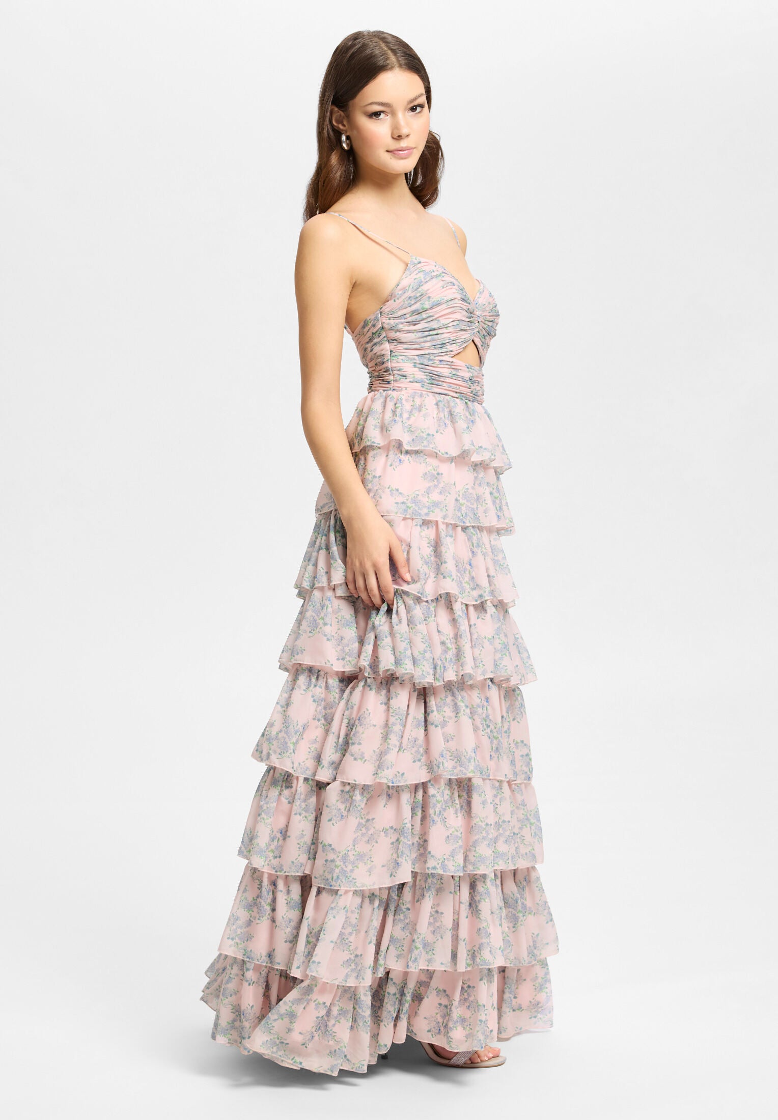 Printkleid mit Volantrock und Cut-out Detail