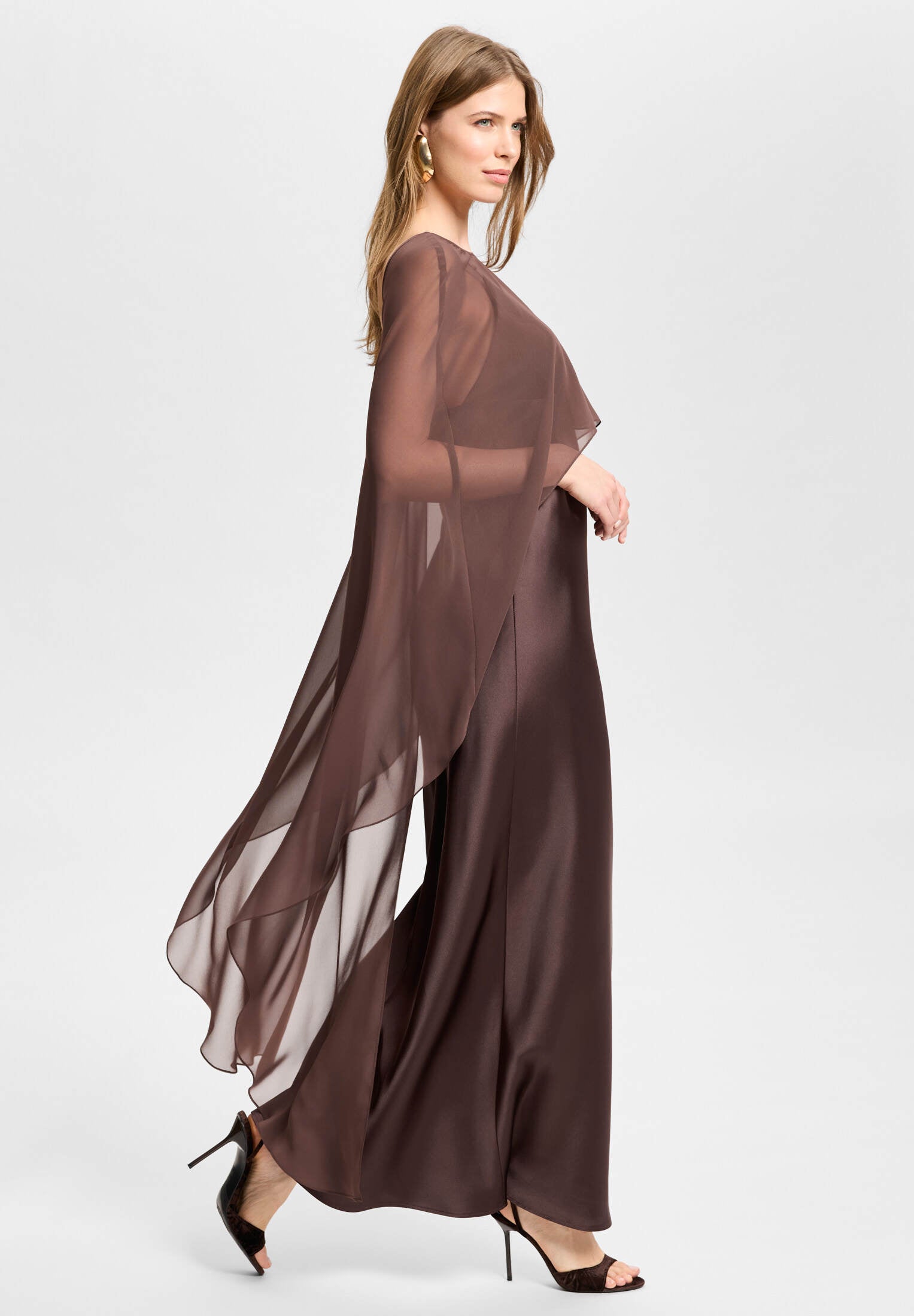 Abendkleid aus Satin mit abnehmbarem Chiffon Cape