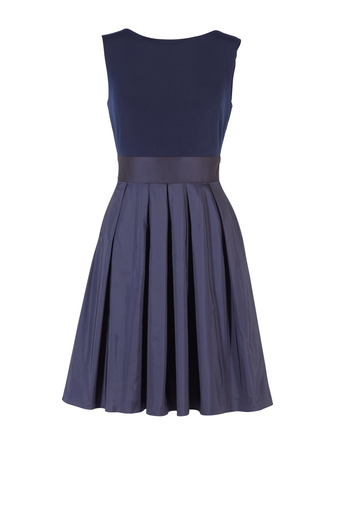 Kurzes Kleid mit Taft Rock