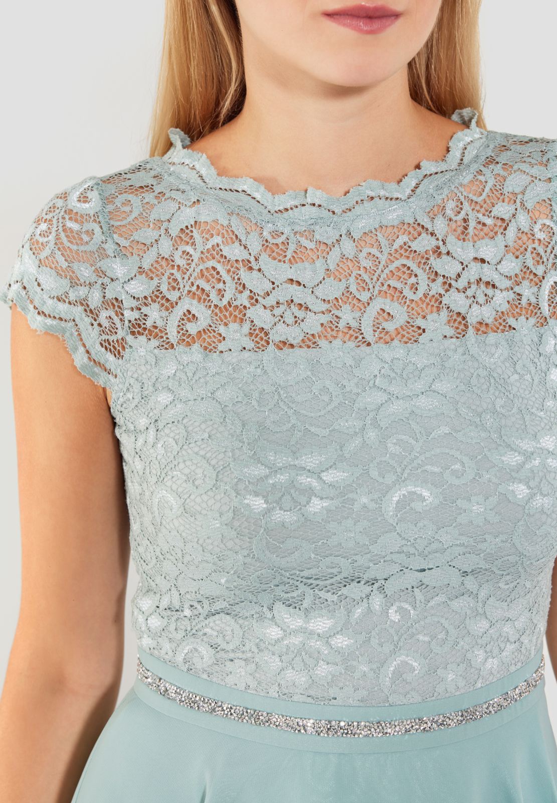 Spitzentop-Kleid mit Glitzerband