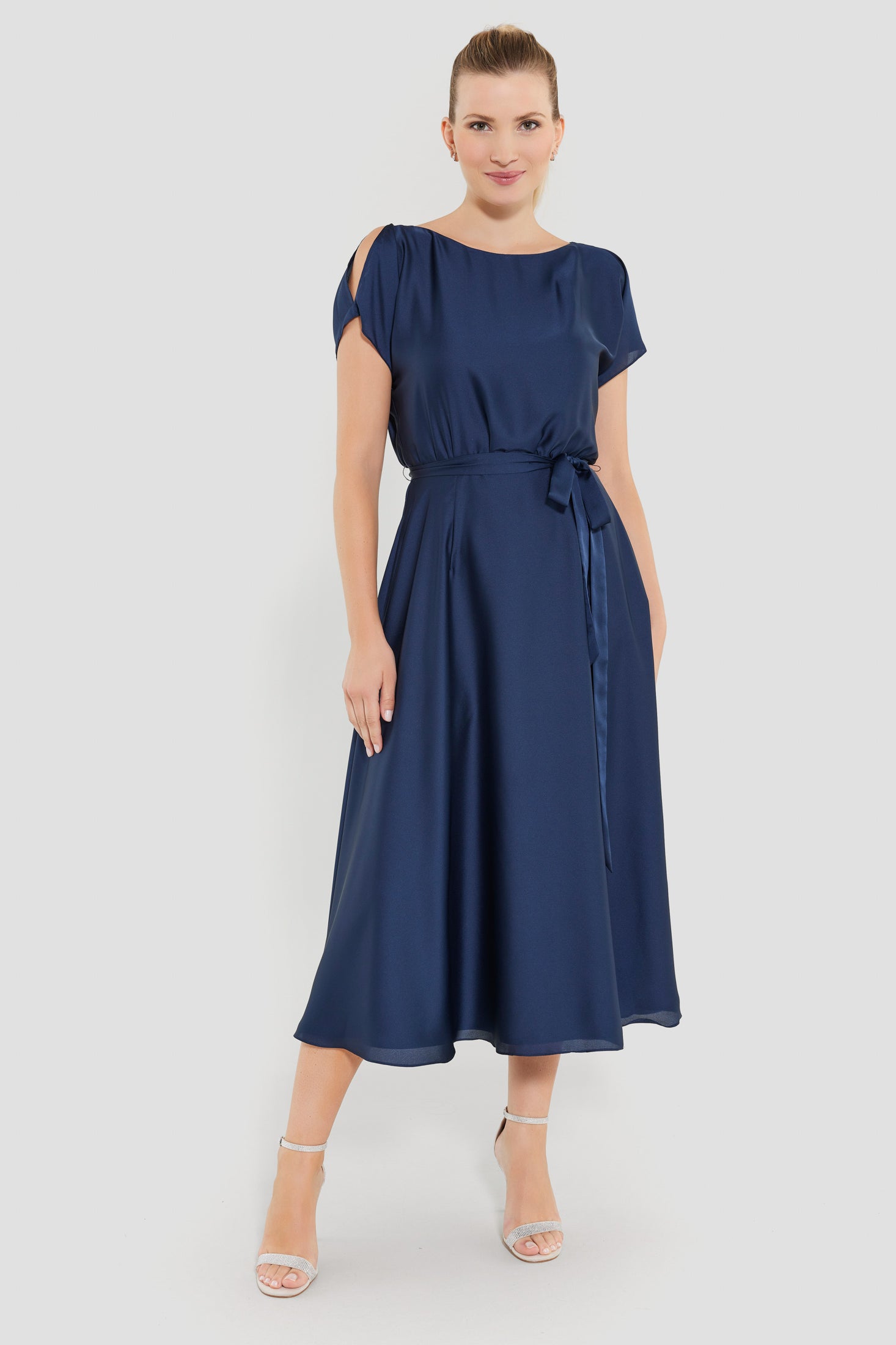 Midikleid aus feinem Satinchiffon navy