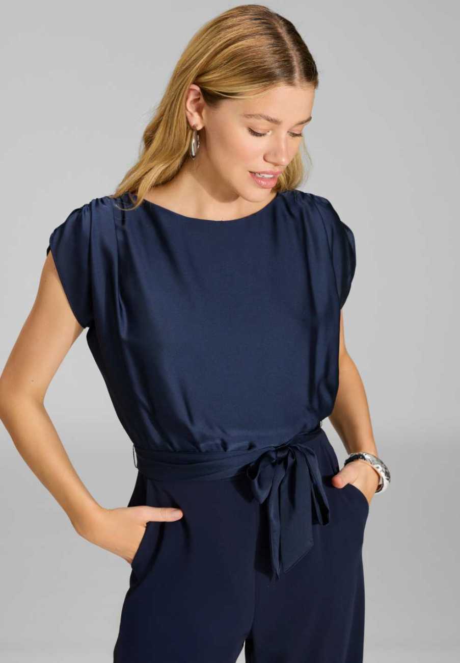 Jumpsuit mit geradem Beinschnitt