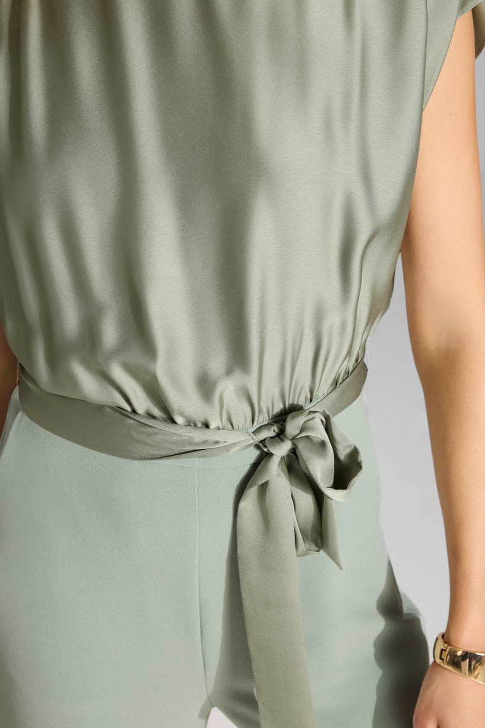 Jumpsuit mit geradem Beinschnitt