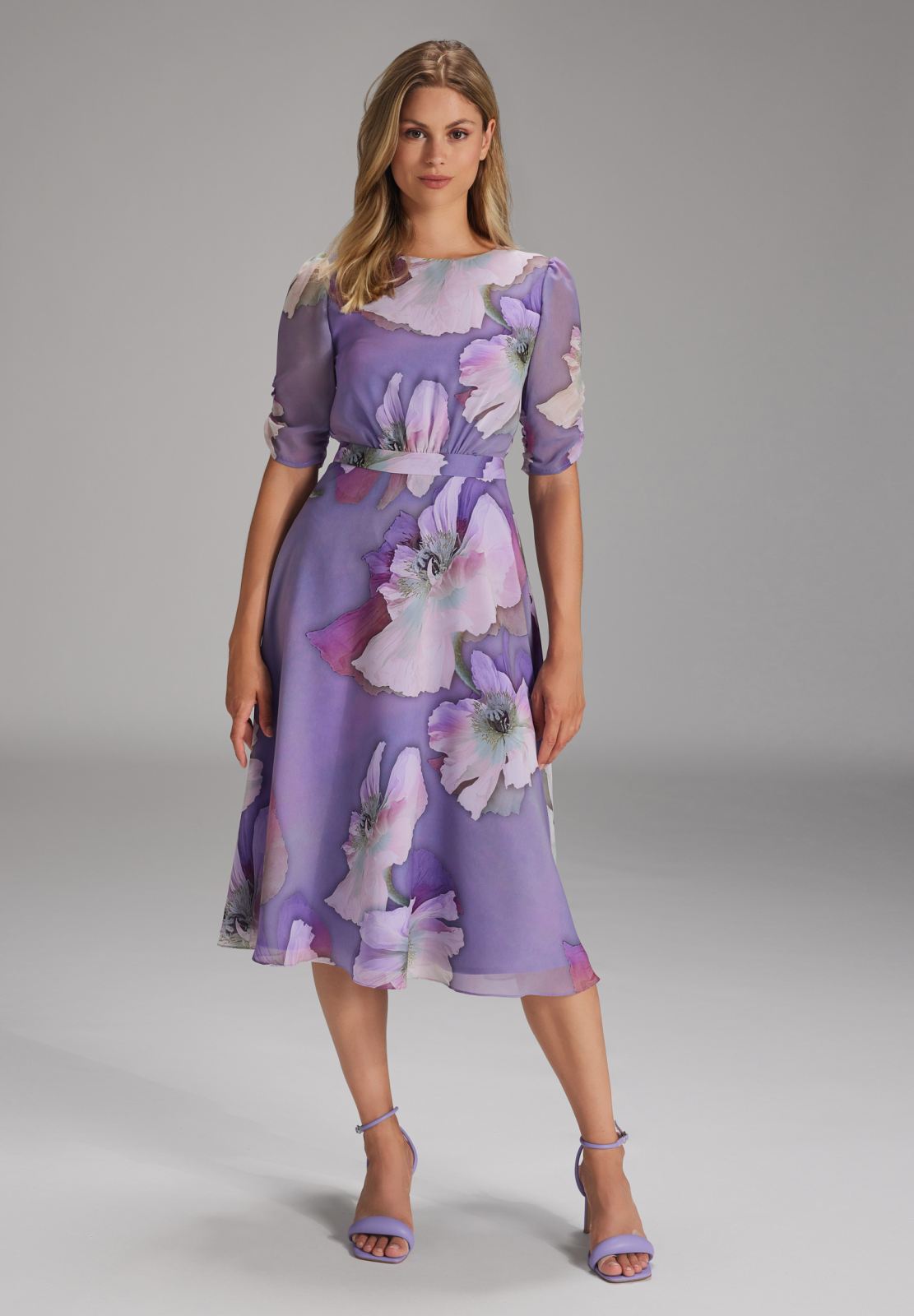 Blumiges Chiffonkleid mit Raffärmeln fashion lilac multi