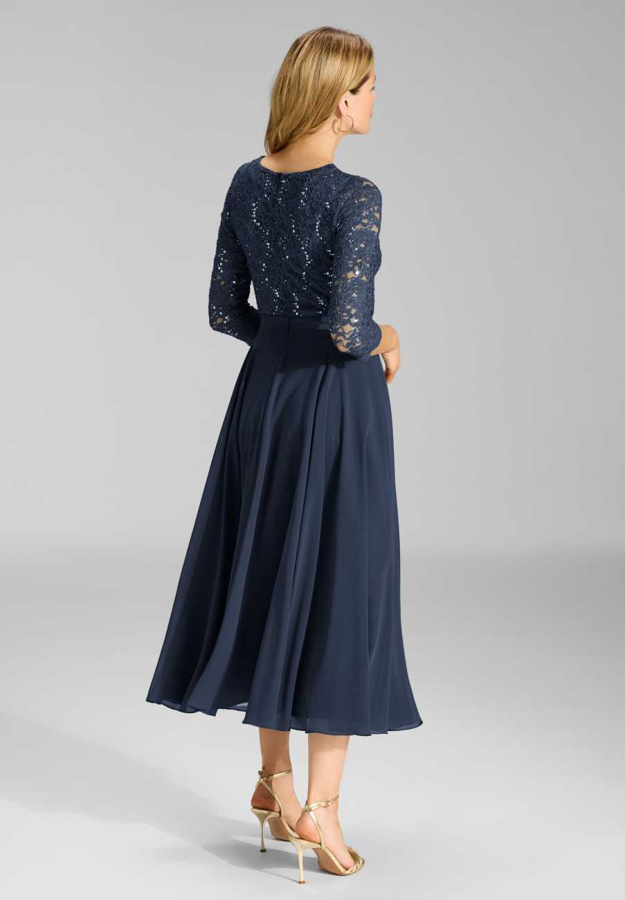 Cocktailkleid aus Material-Mix