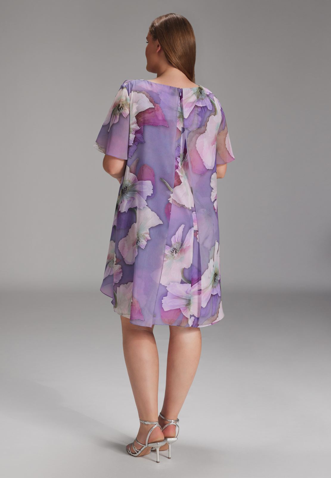 Blumig bedrucktes Chiffon-Kleid