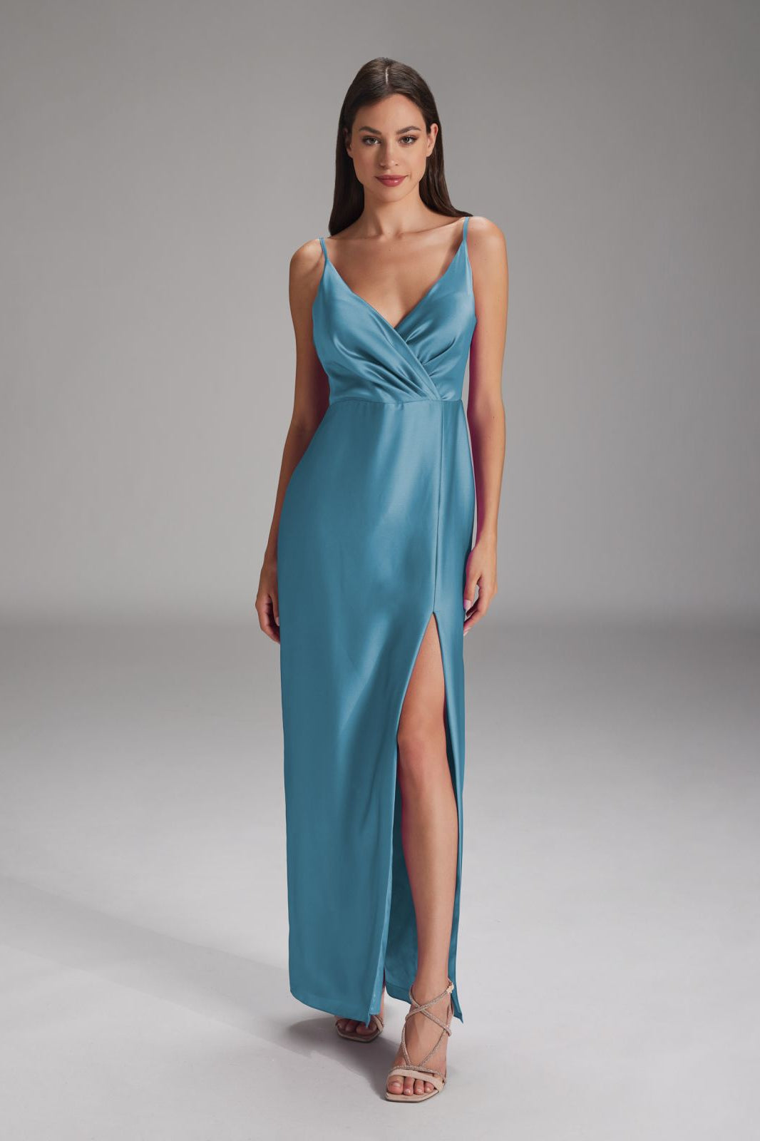 Slipdress aus nachhaltigem Satinchiffon aqua blue