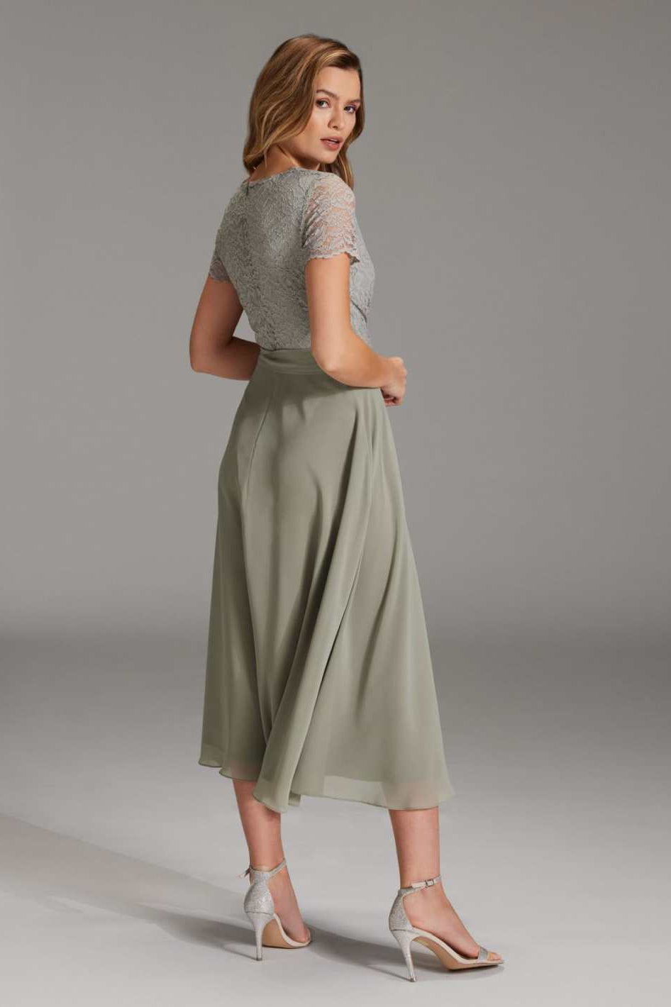 Midi Kleid Halbarm aus Chiffon-Spitze-Mix mit Bogenkanten