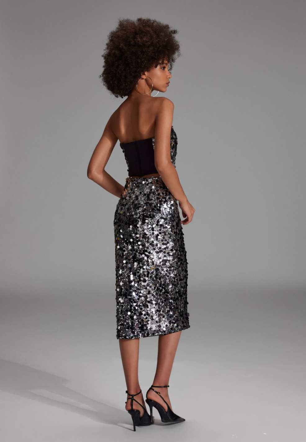 Bleistiftrock mit großen Pailletten