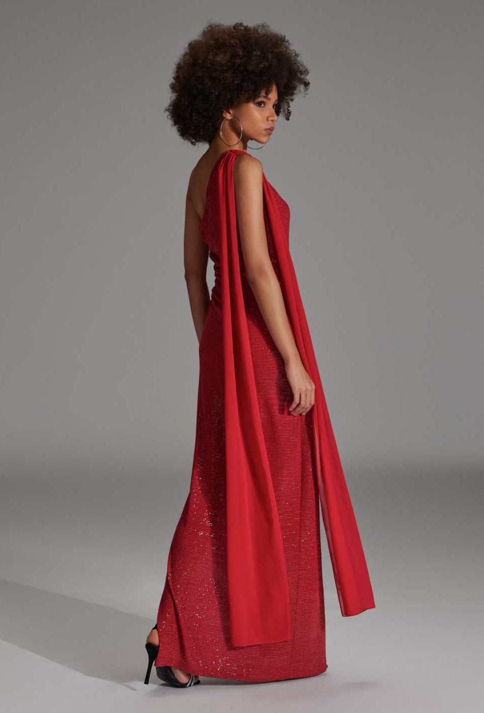 One-Shoulder Abendkleid aus foliertem Jersey mit Chiffon Schal