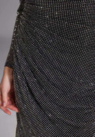 Langärmliges Cocktailkleid mit funkelndem Strassbesatz