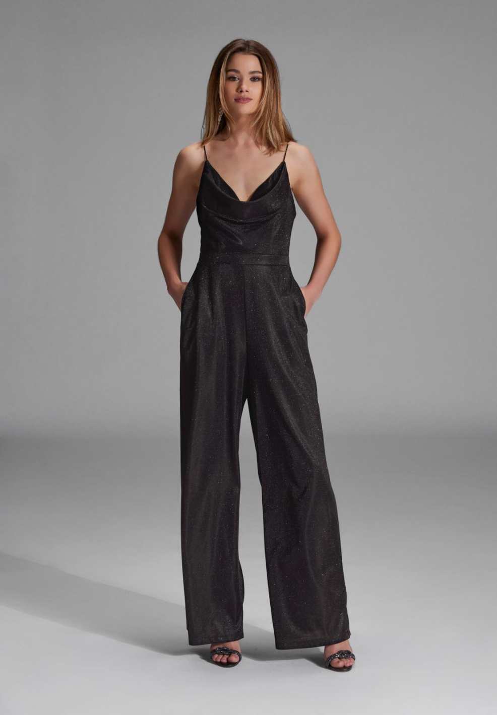 Jumpsuit mit Schimmereffekt black