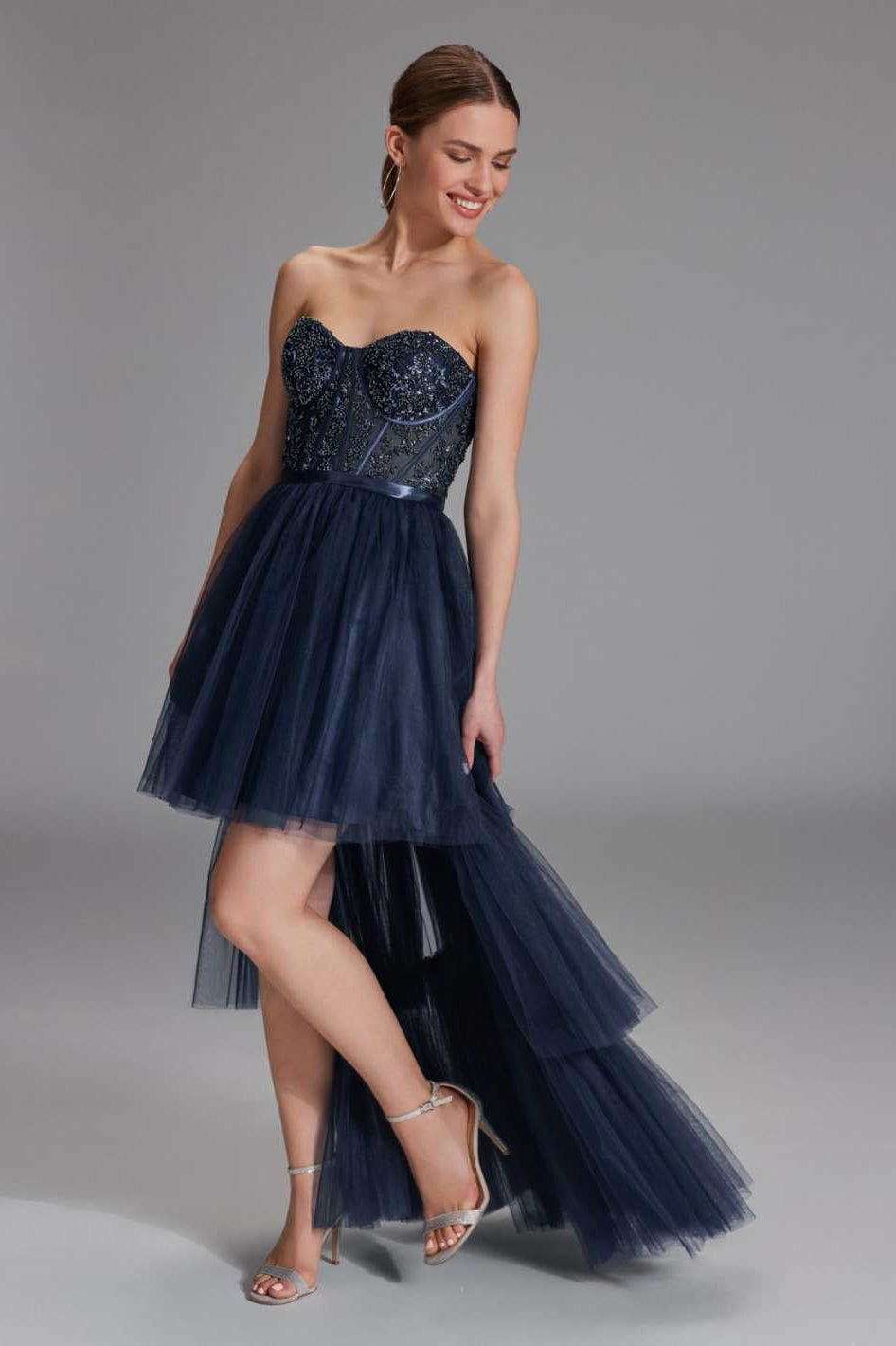 Vokuhila-Kleid mit Corsagentop