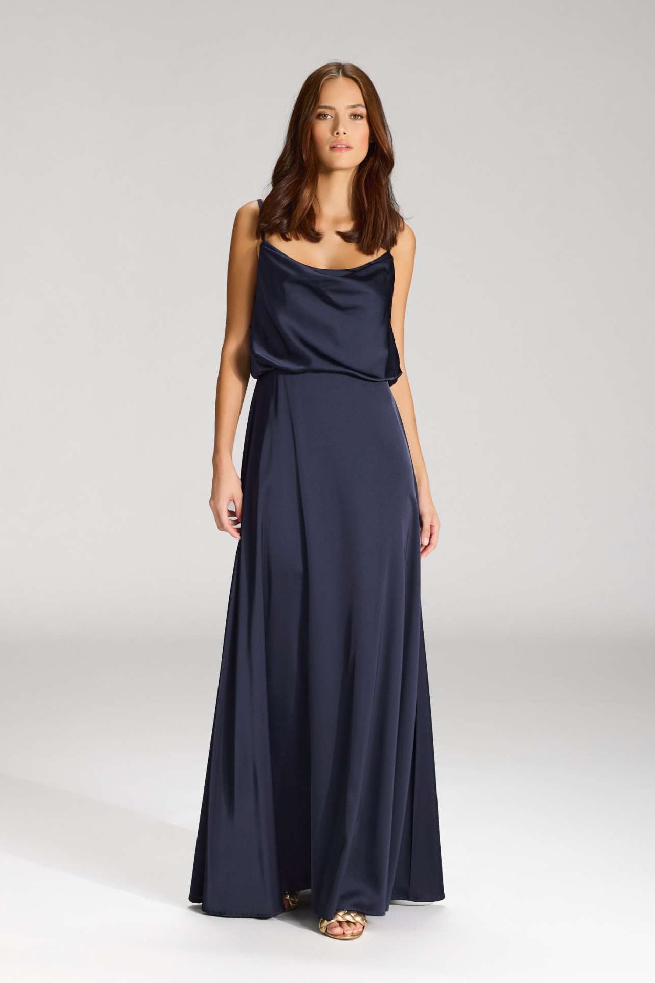 Abendkleid aus Satin mit angedeutetem Wasserfallausschnitt navy