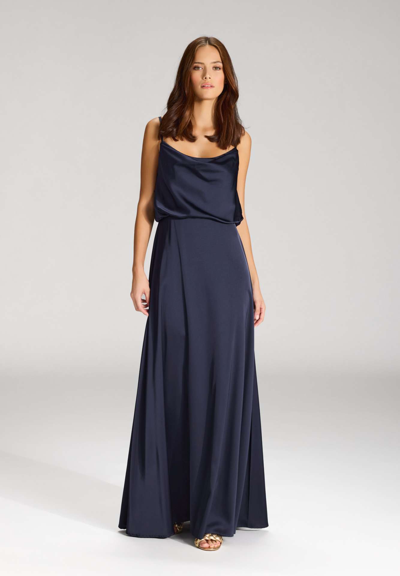 Abendkleid aus Satin mit angedeutetem Wasserfallausschnitt navy