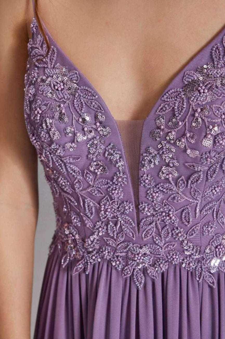 Chiffonkleid mit Bindeband am Rücken