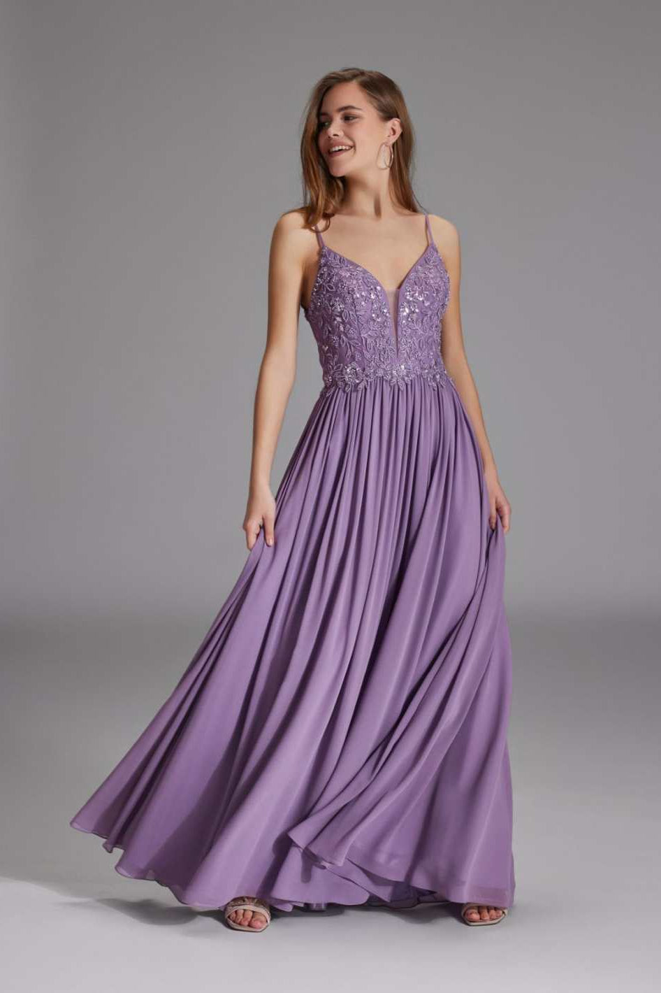 Chiffonkleid mit Bindeband am Rücken