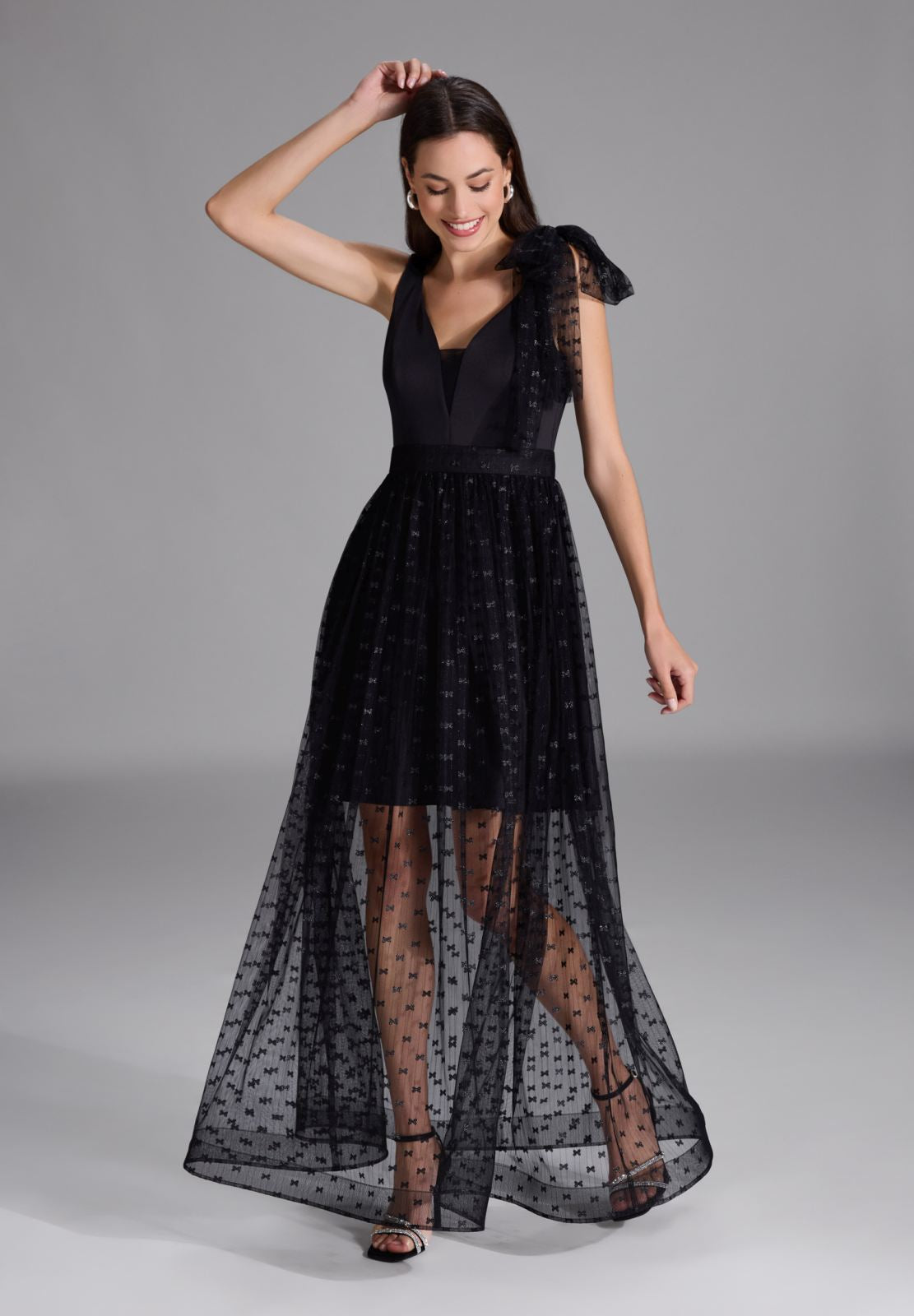 Transparentes Abendkleid aus Tüll