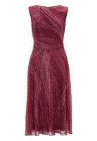 Plissiertes Kleid mit Metallicfäden