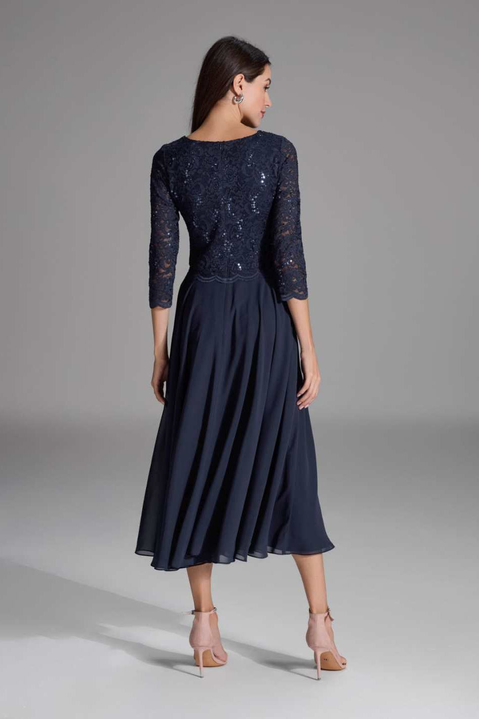 Midi Kleid mit paillettenbesetztem Spitzenoberteil