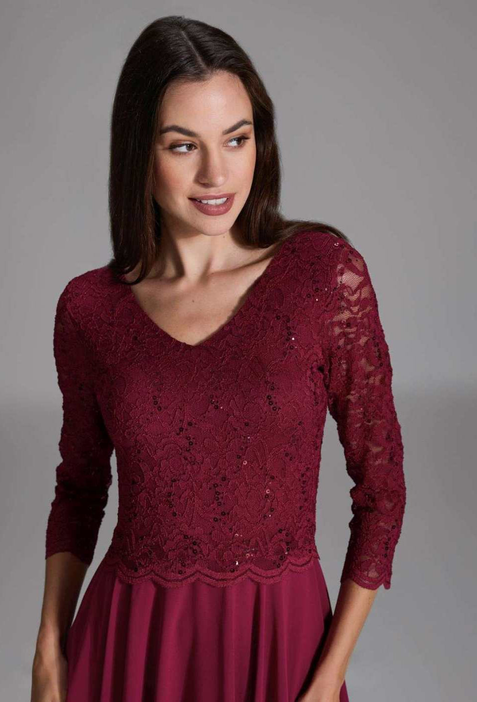 Midi Kleid mit paillettenbesetztem Spitzenoberteil