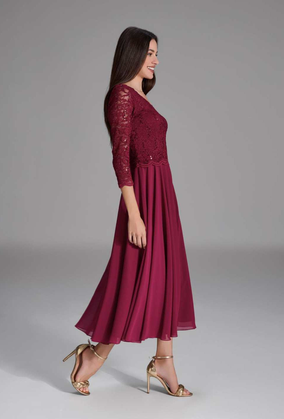 Midi Kleid mit paillettenbesetztem Spitzenoberteil