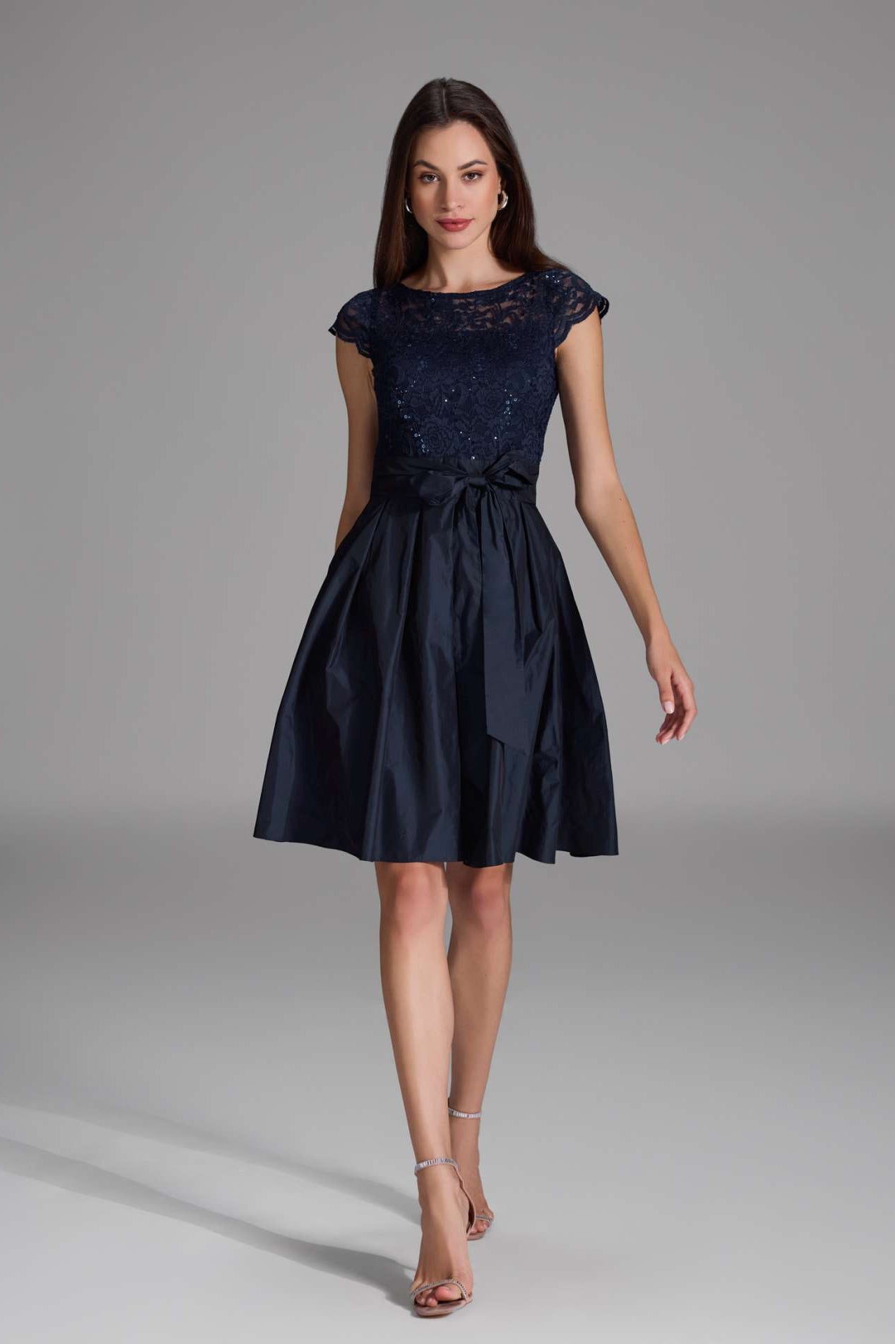 Cocktailkleid aus Taft und Spitze navy