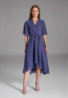 Chiffon Kleid in Wickel Optik mit Vokuhila Saum future blue