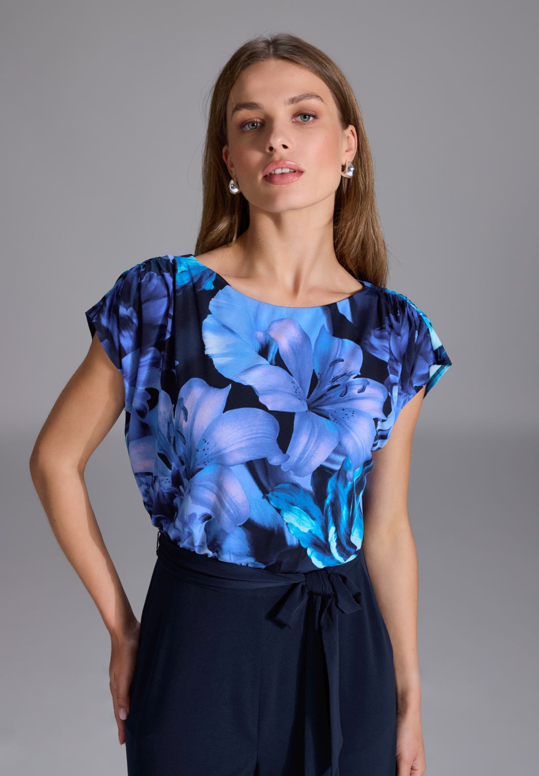 Elastischer Jersey Jumpsuit mit bedrucktem Oberteil