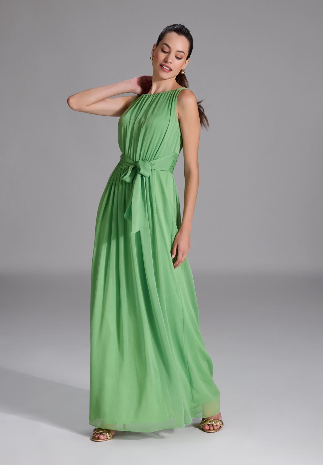Abendkleid aus Crinkle Chiffon mit Knoten Detail apple green
