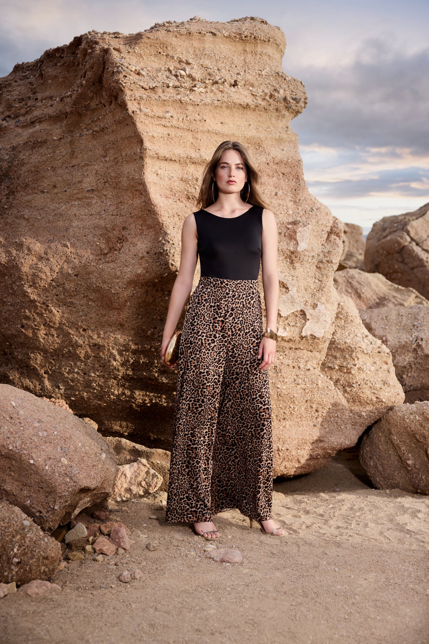 Jumpsuit mit weiter Hose in Animal Print black leo print