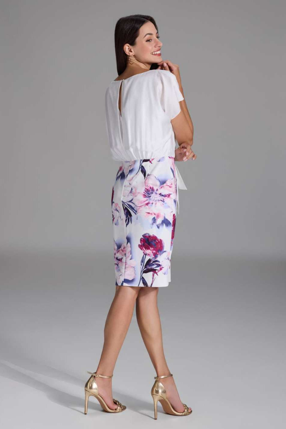 Etuikleid aus floral bedrucktem Scuba und Satin