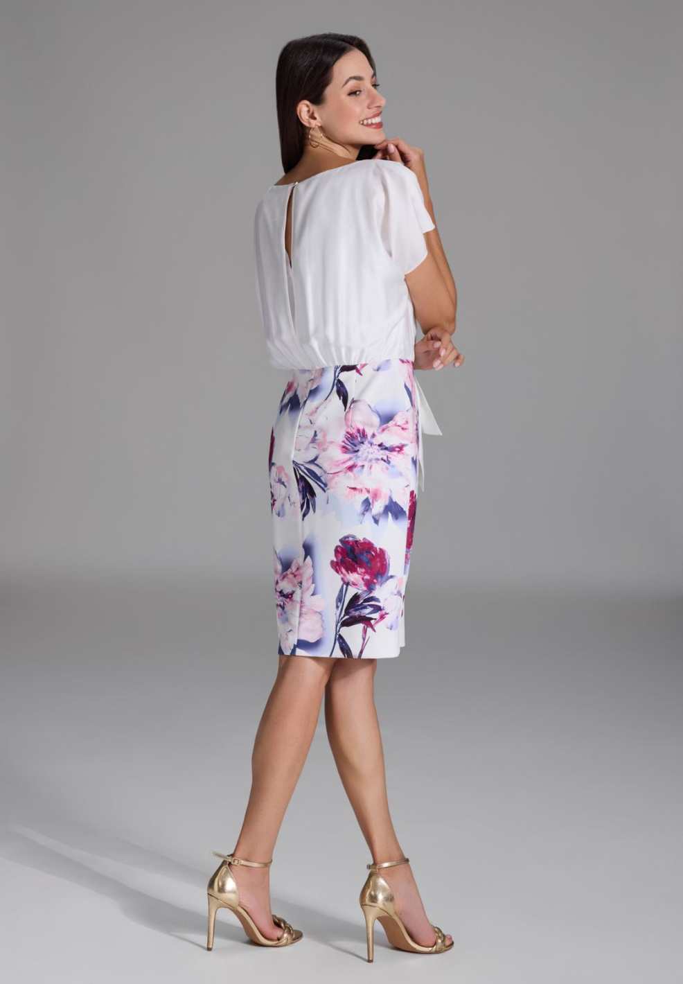 Etuikleid aus floral bedrucktem Scuba und Satin