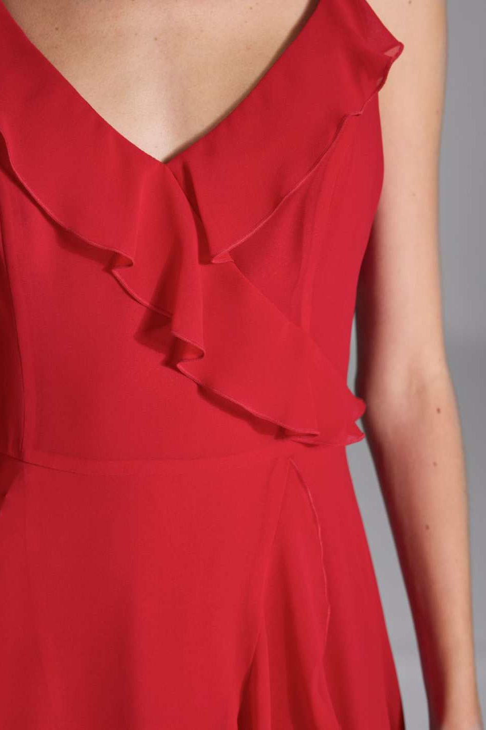 Abendkleid aus Chiffon Vokuhila Saum und Volants