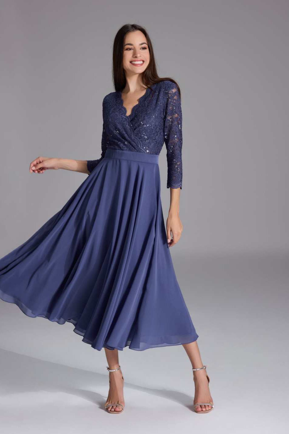 Cocktailkleid aus Material-Mix future blue