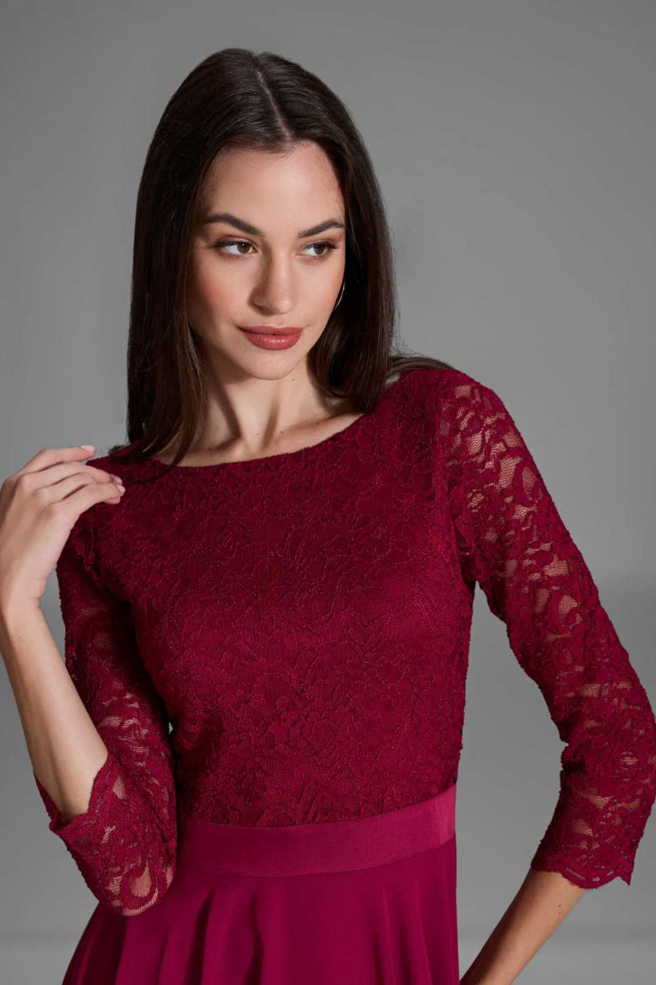 Midikleid mit fließendem Chiffon-Rock