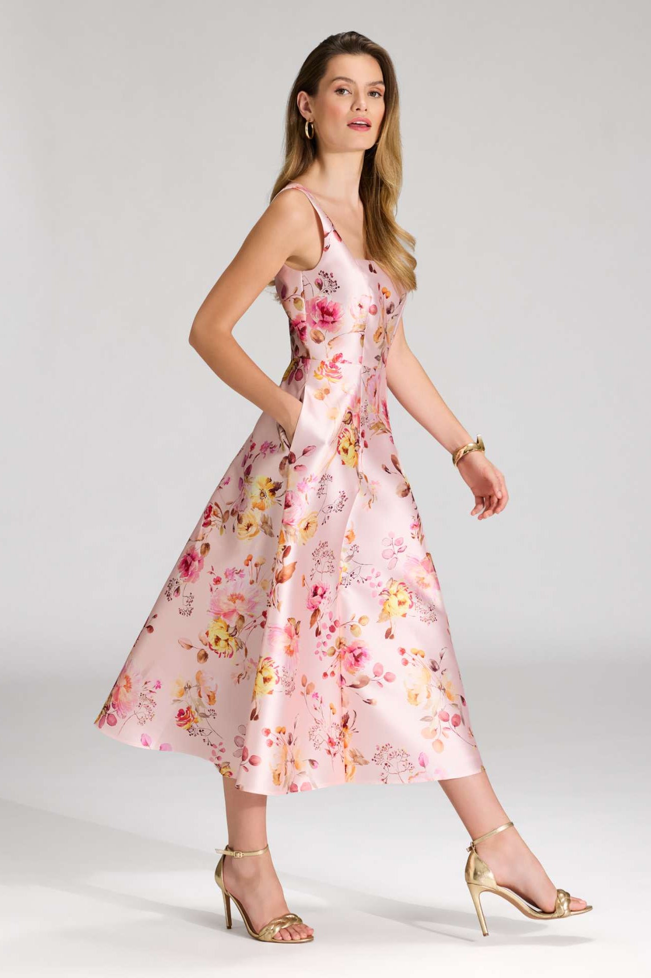 Cocktailkleid mit Karree-Ausschnitt aus floral bedrucktem Twill