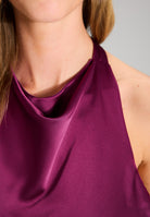 Midikleid aus Satin mit Rückenausschnitt