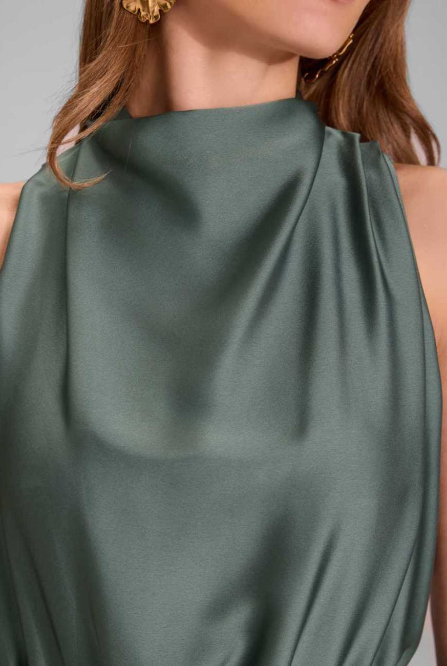 Midi Kleid aus nachhaltigem Satin mit Drapierung am Kragen