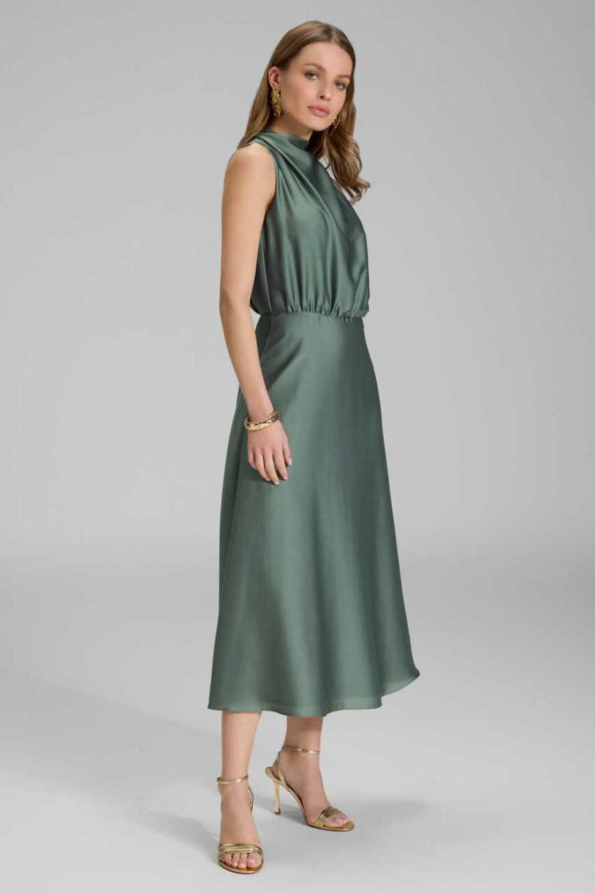 Midi Kleid aus nachhaltigem Satin mit Drapierung am Kragen