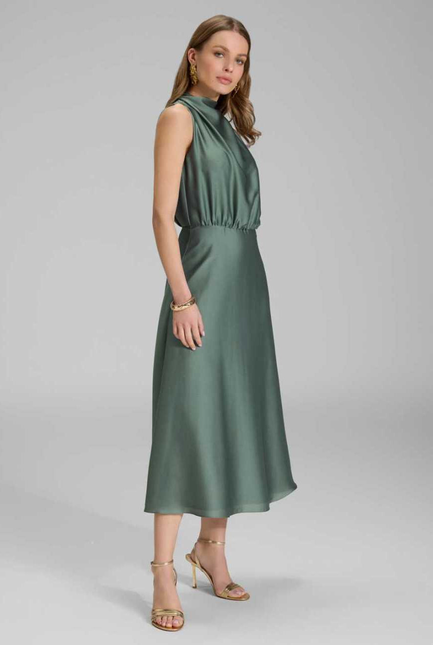 Midi Kleid aus nachhaltigem Satin mit Drapierung am Kragen