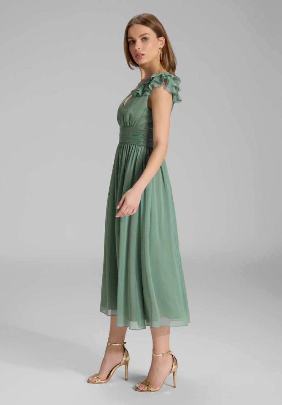 Cocktailkleid aus Crinkle Chiffon mit Volant Detail an der Schulter