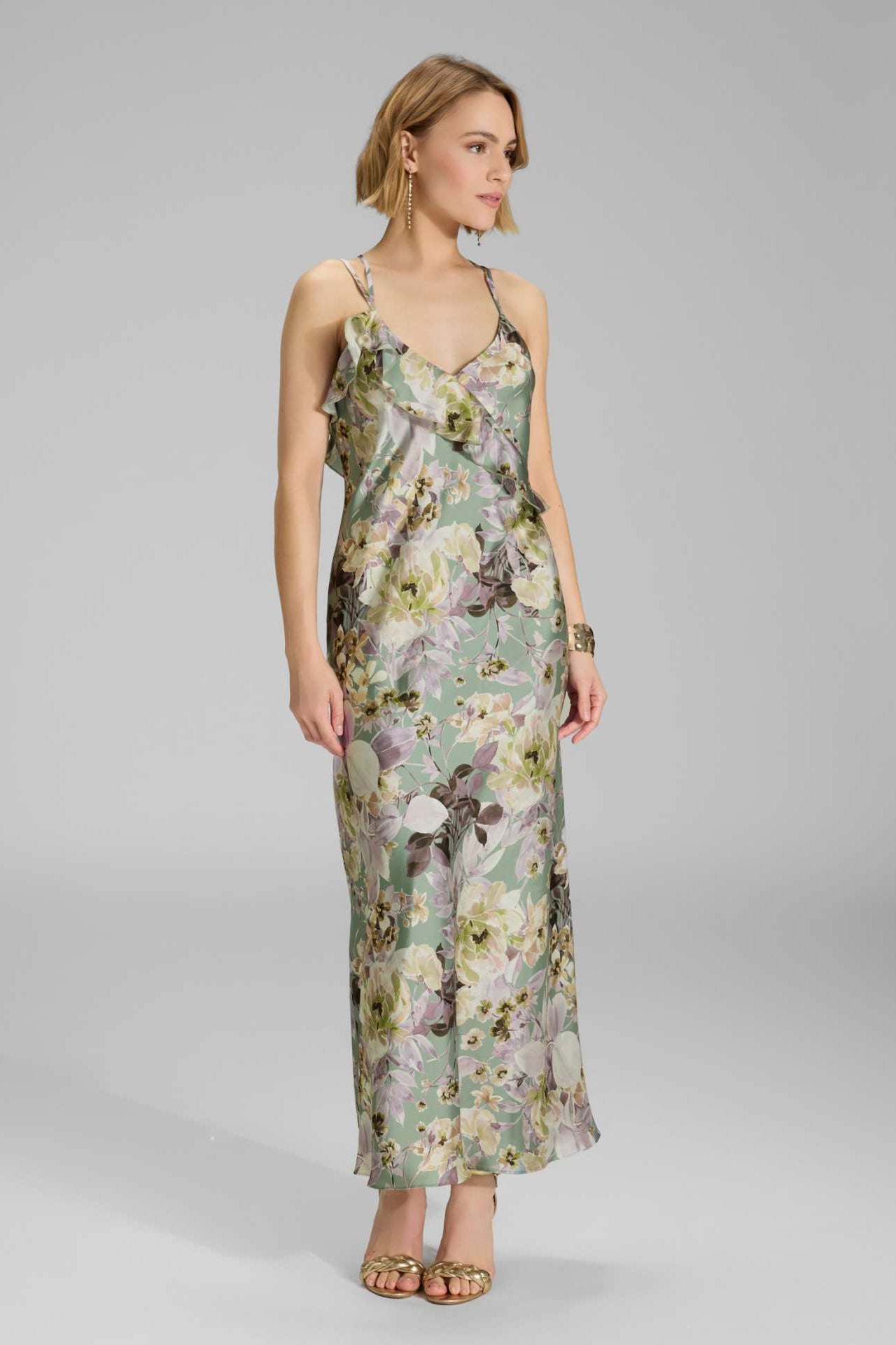 Langes Slip Dress mit Volants aus nachhaltigem bedruckten Satin deep slate multi