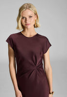 Slip Dress aus Satin mit Twist Detail