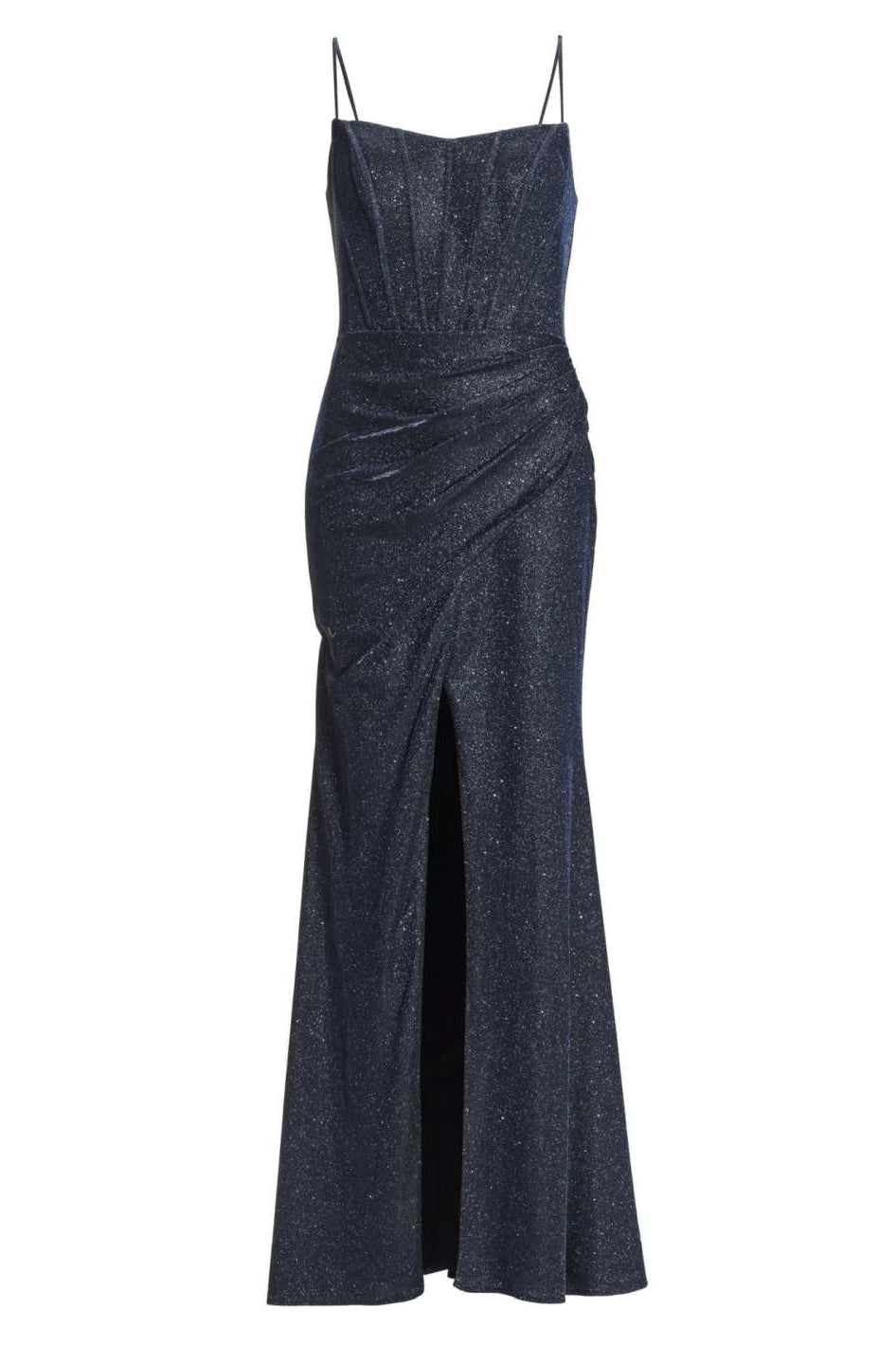 Figurbetontes Abendkleid mit Beinschlitz