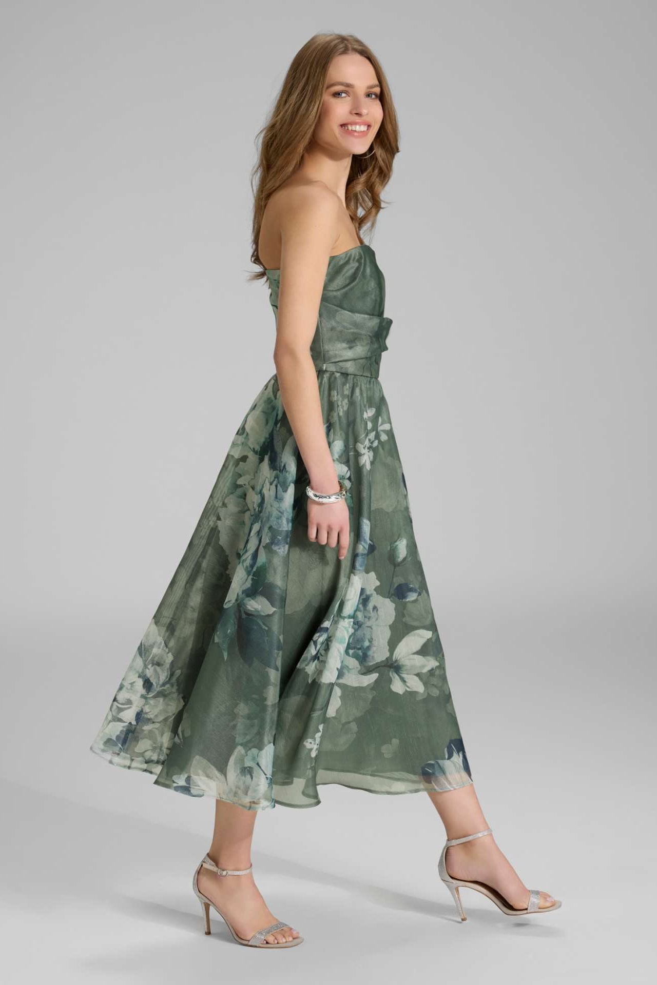 Korsage Kleid aus bedrucktem Organza