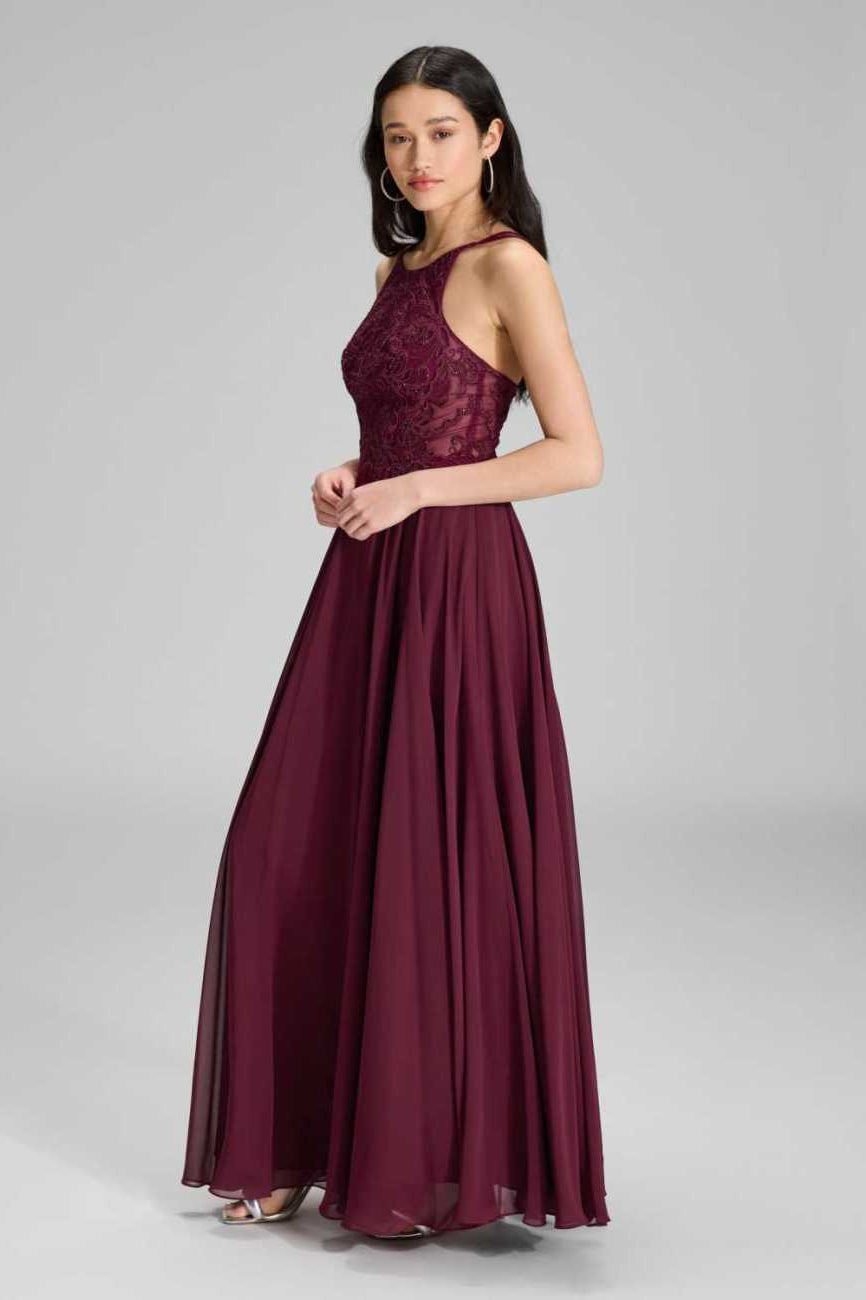 Abendkleid mit Stickerei und Chiffonrock