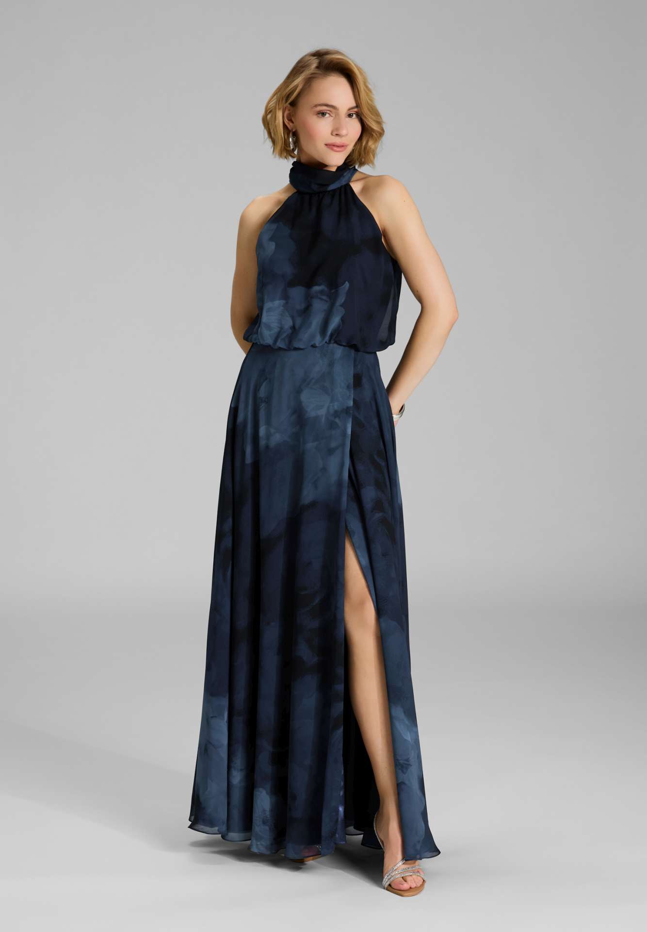 Abendkleid mit blusigem Top aus floral bedrucktem Chiffon navy multi